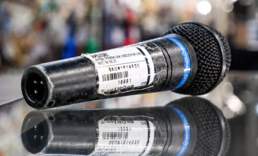 Apex - Apex381 Neodymium Dynamic Hyper-Cardioid Microphone 2